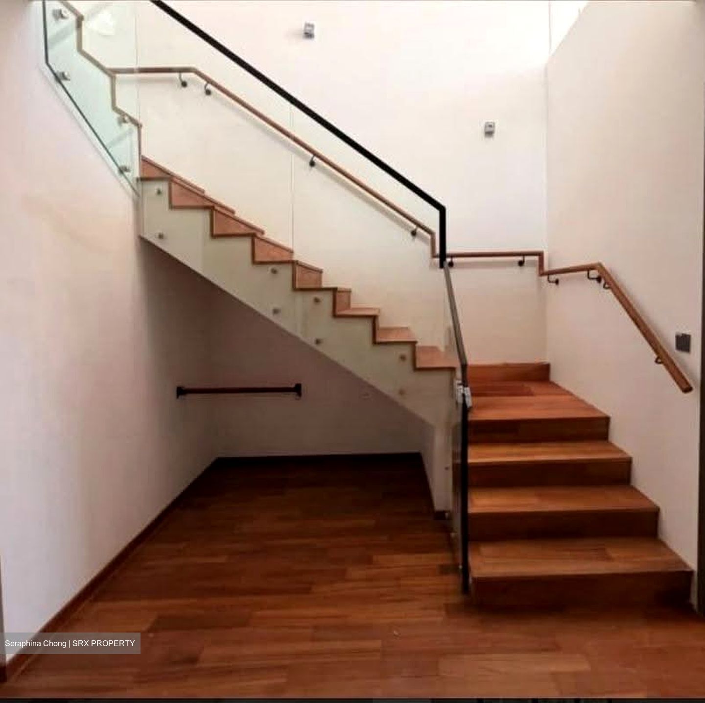 Hillview Villas (D23), Terrace #608456071